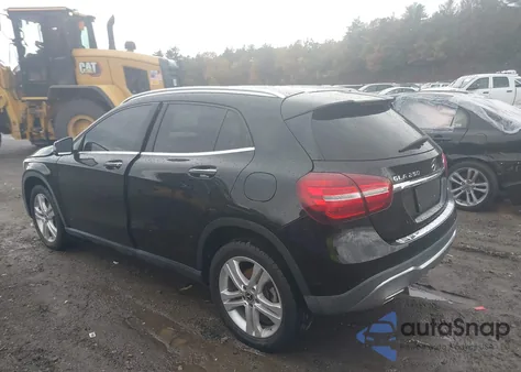 2020 Mercedes-Benz Gla 250 z USA, uszkodzony, nr VIN WDCTG4EB2LU021787